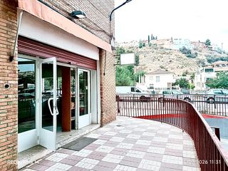 Local Comercial a Crta. De la Sierra