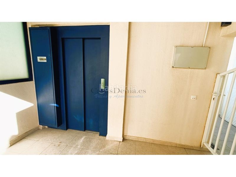 Foto fa0aebb5-9f2f-40fb-a32b-49d3add0994d. Attico con parcheggio in Les Bassetes - El Marjal Dénia