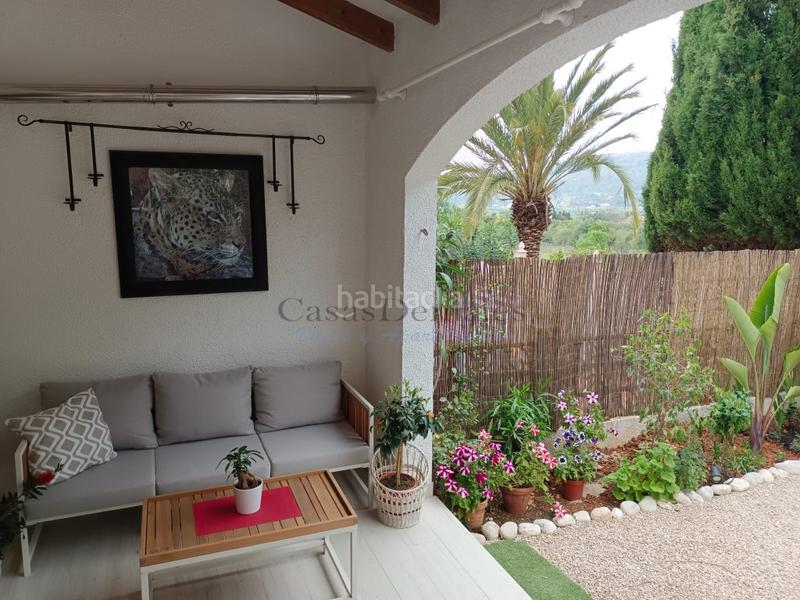 Foto 9546880f-cbe5-4087-9168-0ae05d50d2b6. Casa adosada adosado totalmente reformado en Pedreguer