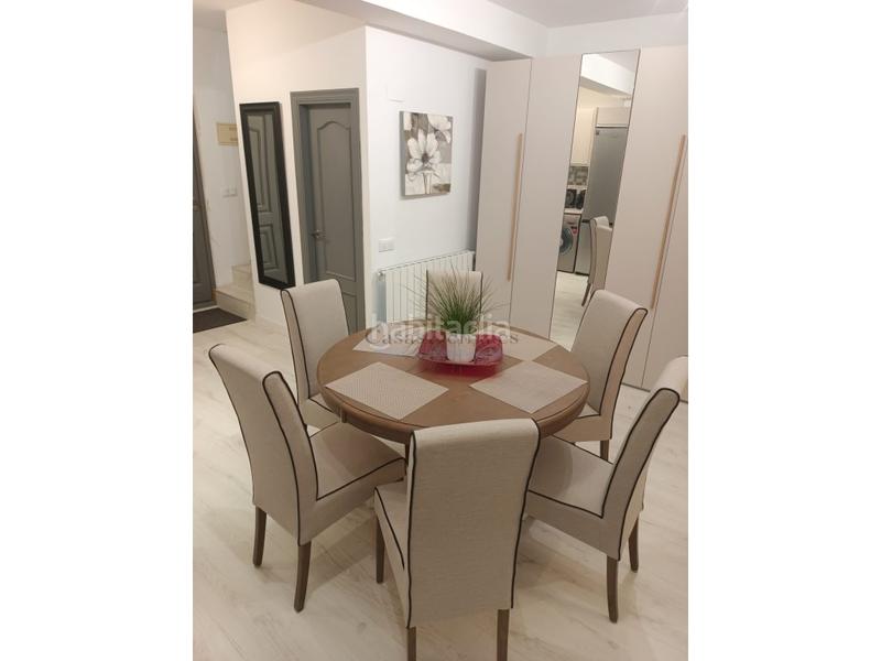 Foto bb70f875-7edd-4bdb-a3d7-becbbe98f8af. Casa adosada adosado totalmente reformado en Pedreguer