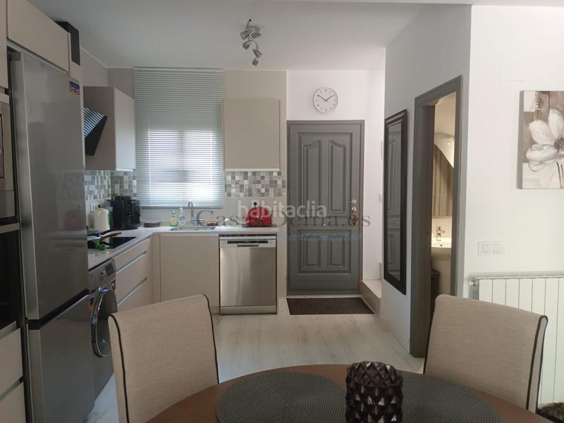 Foto cf19c298-a064-4b80-bd5d-743b9adb55db. Casa adosada adosado totalmente reformado en Pedreguer