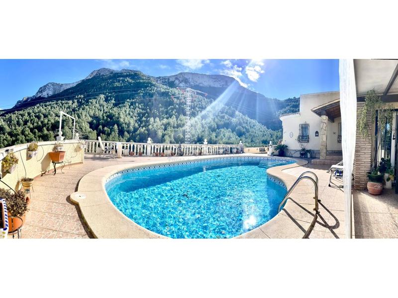 Foto 2c602981-fb71-4d5d-b7f6-7ebb30f89413. Chalet  con vistas al mar denia en La Pedrera-Vessanes Dénia