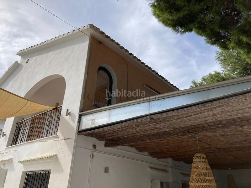 Foto e50a5d64-1f62-4c5e-8b71-40787a2ec818. Chalet mit parking in Las Rotas / Les Rotes Dénia