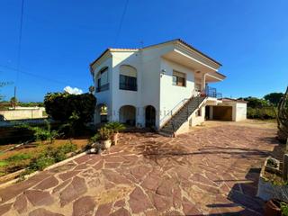 Chalet  N/a. Chalet a reformar con mucho potencial en zona beniatlá  denia