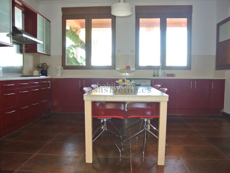 Foto 448bd00b-7410-4aaa-b153-e9dede313690. Xalet amb aparcament a L'Almadrava - L'Estanyó Dénia