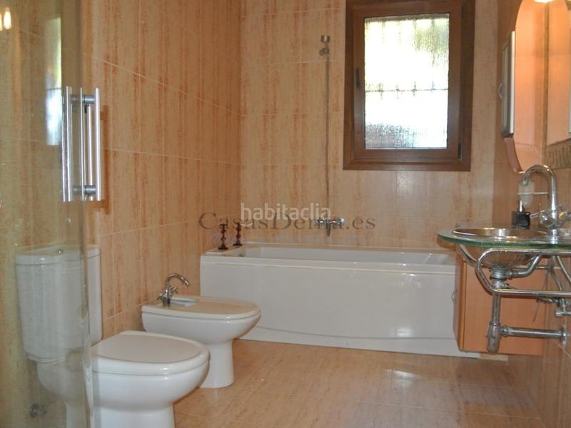 Foto 7b630cf8-a5ed-4c2e-b608-d2dbdeeb0db3. Xalet amb aparcament a L'Almadrava - L'Estanyó Dénia