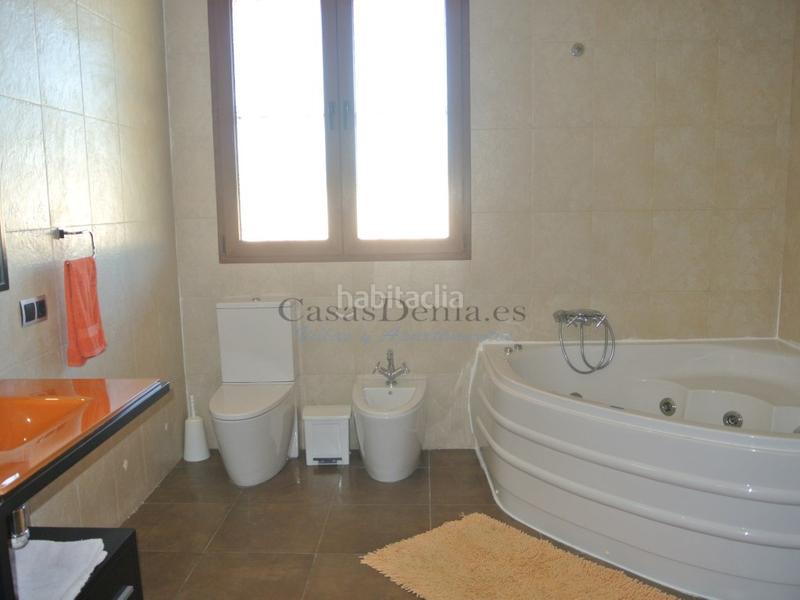 Foto b2b68e29-51e6-4d7f-a2e0-9d5554a3b592. Xalet amb aparcament a L'Almadrava - L'Estanyó Dénia