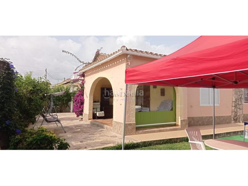 Foto 5250ee65-7368-45e8-ad5d-3772d5f47189. Chalet  en las marinas cerca del mar en Poblets (els)