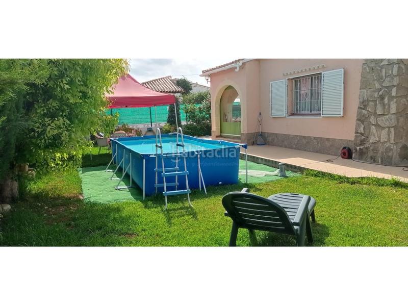 Foto 731a069d-b894-462b-897e-44ab30dab4d7. Chalet  en las marinas cerca del mar en Poblets (els)