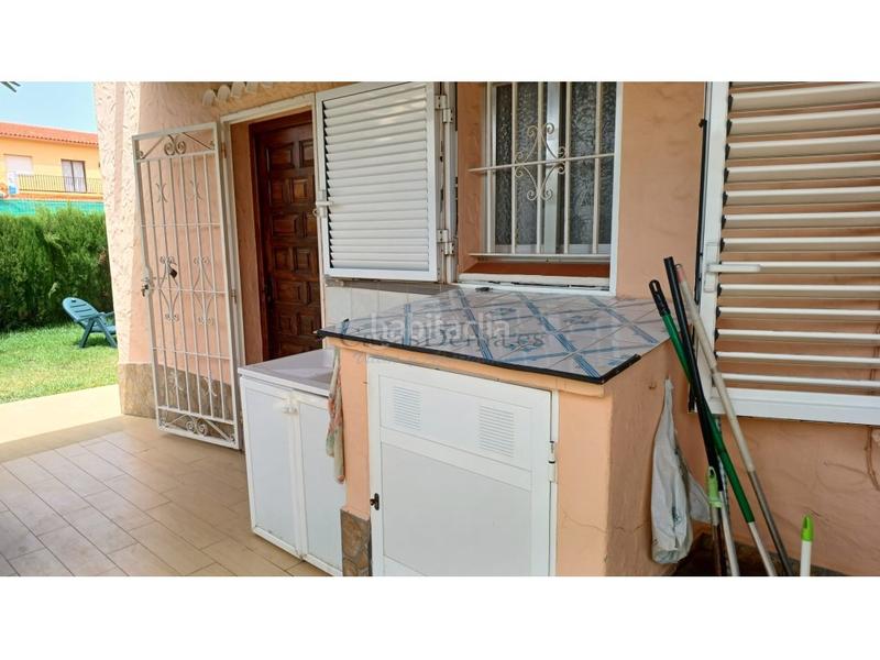 Foto 902e4a31-ca93-4b2a-b96c-9327f076641a. Chalet  en las marinas cerca del mar en Poblets (els)