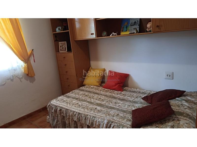 Foto d9ee1d87-02b0-44a5-9b49-05fe0c3e2f8f. Chalet  en las marinas cerca del mar en Poblets (els)