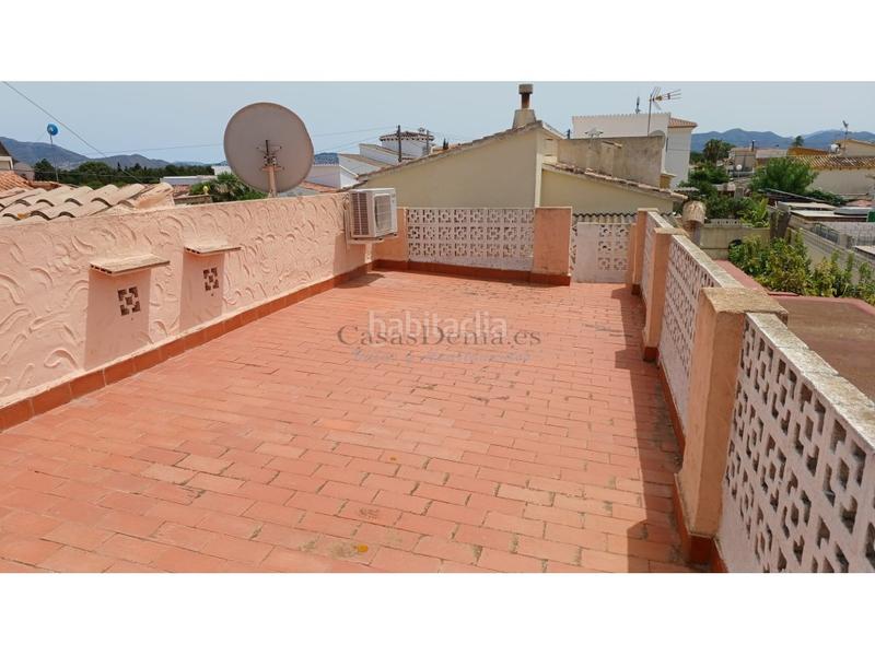 Foto f192536e-8909-4851-99e4-b396ddcc7b79. Chalet  en las marinas cerca del mar en Poblets (els)