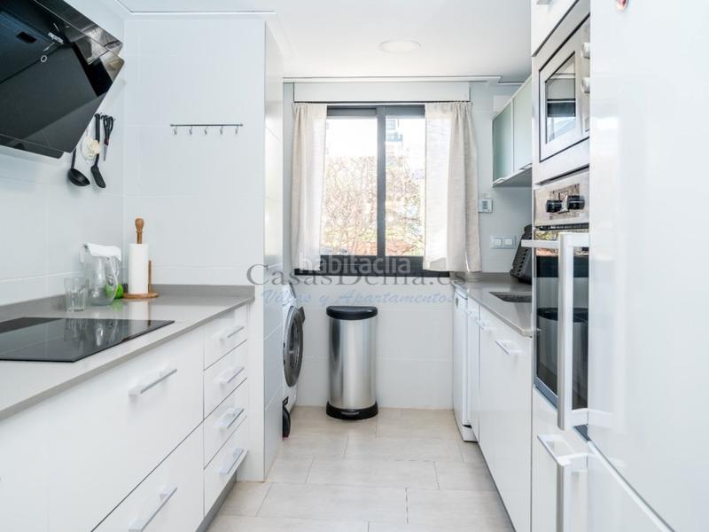 Foto ab547152-53c8-47dc-9828-70fd36af4478. Apartamento  cerca del club nautico y la ciudad en Dénia