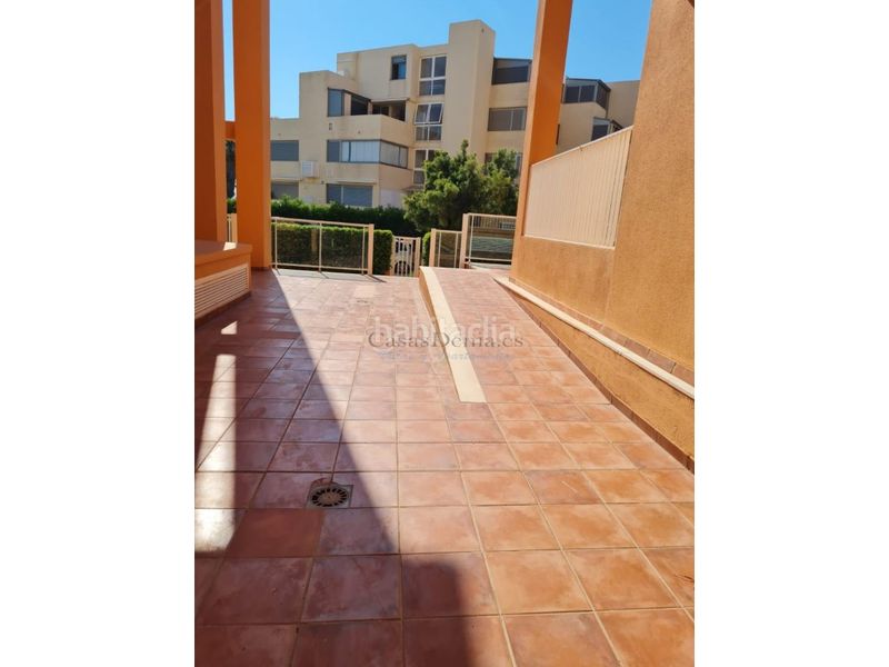 Foto c37e9951-73e1-48fc-8e39-773676810da1. Apartament amb aparcament a L'Almadrava - L'Estanyó Dénia