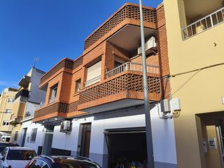 Haus  Calle sant roc. Casa de pueblo en zona urbana