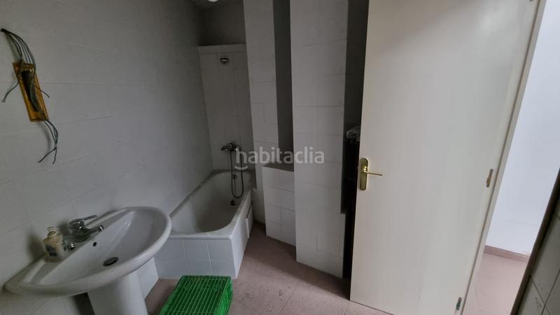 Foto 60df8b67-5375-4c83-a3af-20046f396304. Local comercial  esquinero en ubicación céntrica en Masnou (El)