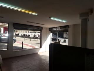 Geschäftsraum in Centre. Local comercial esquinero en ubicación céntrica
