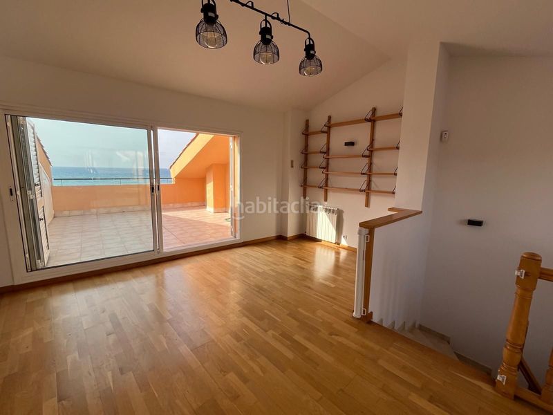 Foto d706ba99-7fd1-4ca5-9190-400735a8fa04. Casa adossada amb calefacció aparcament a Bellresguard-Can Teixidó Masnou (El)