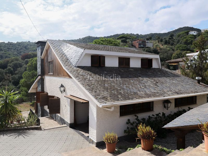 Foto a9bd50cd-d990-4f3a-944b-904c4efb679f. Haus mit heizung pool in Alella