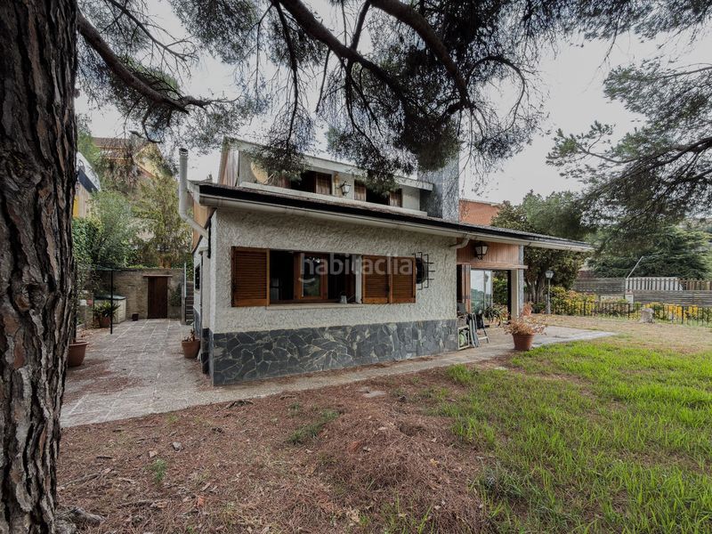Foto f844c89c-3fba-40d9-ac7d-fa6560a542bd. Haus mit heizung pool in Alella
