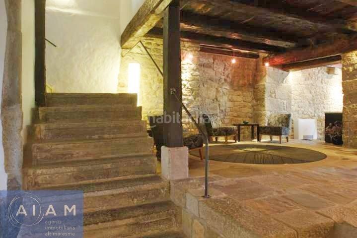 Foto fd6cd513-c762-4556-a655-e3f57a4b2883. Casa edificio singular en Sos del Rey Católico