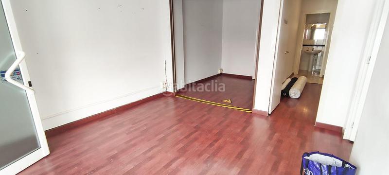 Foto fbc9bf38-f229-4dea-9d81-332d8e9b4863. Lloguer local comercial a Poblenou Pineda de Mar