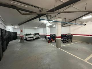 Parking voiture  Avenida tarongers. Garaje para inversión