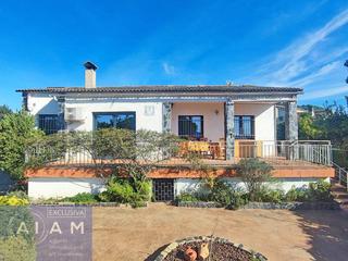 Casa a Mas Altaba - El Molí. Casa de 1 sola planta en gran parcela
