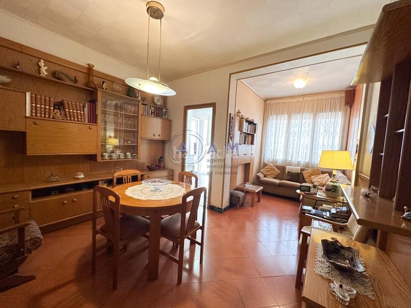 Foto 4b5f28db-c698-440e-9240-d6c414619d72. Haus mit heizung in Calella