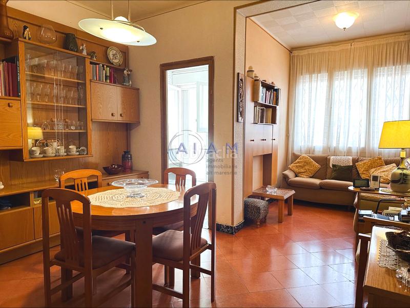 Foto c0add82f-6b9f-4c67-82e3-c1201747e0f8. Haus mit heizung in Calella