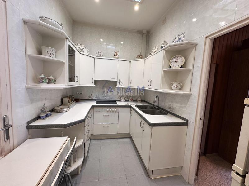 Foto cbdb0ebb-c4be-491b-9744-6431bb233ba0. Haus mit heizung in Calella