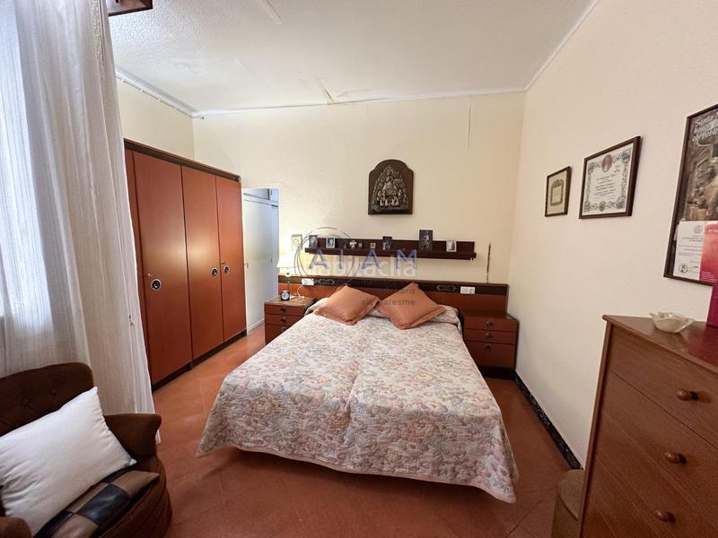 Foto ce0fd53b-978e-4d14-9f01-f9ae72a49435. Haus mit heizung in Calella