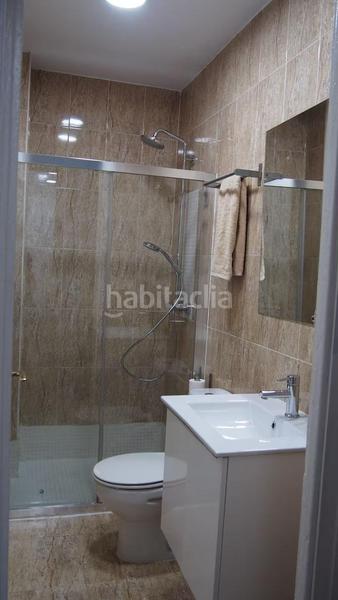 Foto 15940d3a-dcff-4044-9e30-0574e559d592. Ground floor in El Camp de l´Arpa del Clot Barcelona