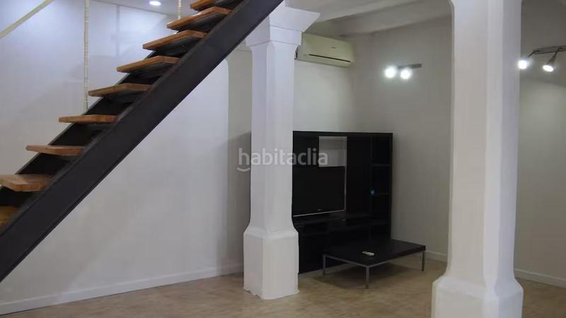 Foto 1eef17dc-9731-49b2-bf97-470f2024459d. Ground floor in El Camp de l´Arpa del Clot Barcelona