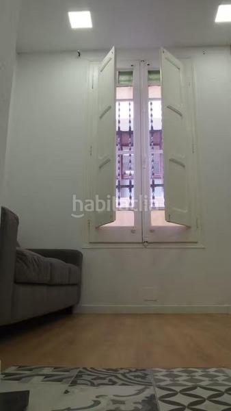 Foto 8fdbea3e-4511-44a2-b54b-e0a9cb319c61. Ground floor in El Camp de l´Arpa del Clot Barcelona