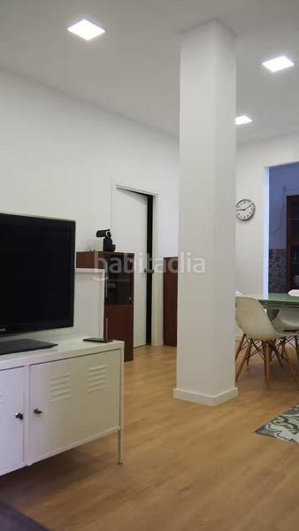 Foto b0f98c69-c59e-4aca-b9b6-5085b7f6fe5b. Ground floor in El Camp de l´Arpa del Clot Barcelona