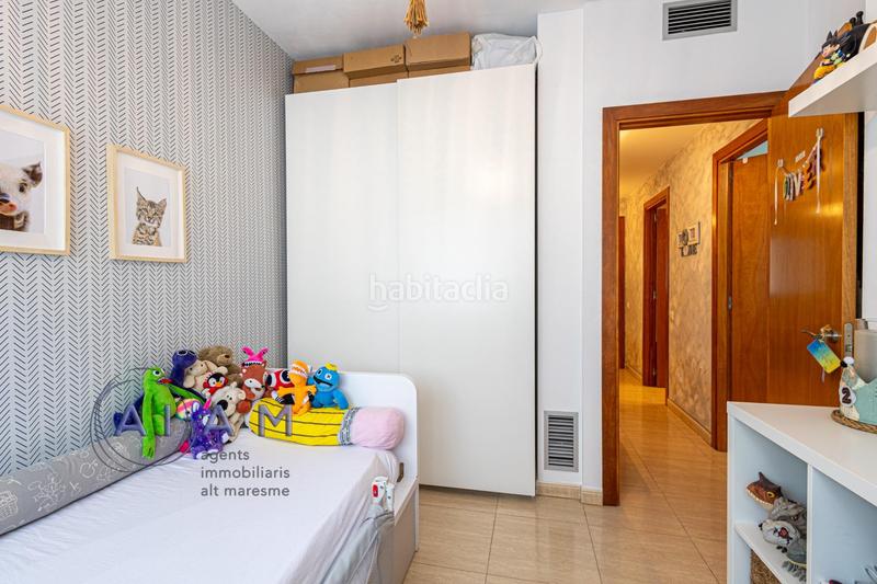 Foto ac6bfeb4-76d4-45e8-9e3f-f9cbb4d3eb90. Planta baja  en Calella