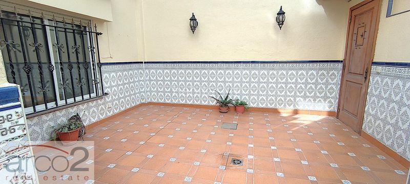 Foto 4d0a1ae7-85d7-46fb-ae88-025f82f6f789. Planta baixa amb calefacció a Calella