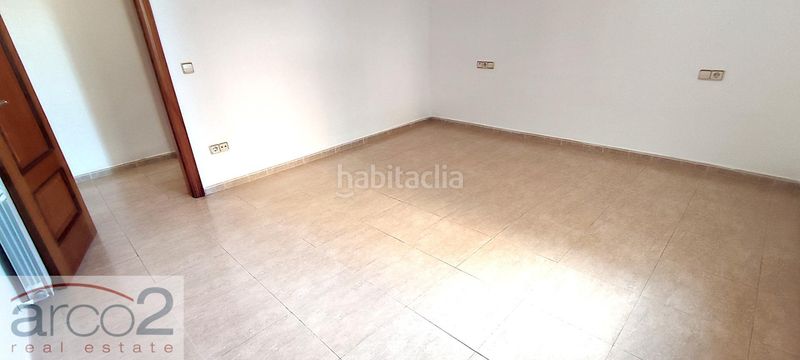 Foto bea76bf2-327a-451d-b1f7-4a3aed9f246c. Planta baixa amb calefacció a Calella