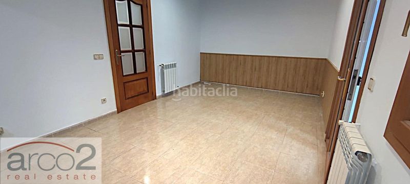 Foto c050d3ba-2935-4cb2-a0ee-6005f38a724b. Planta baixa amb calefacció a Calella