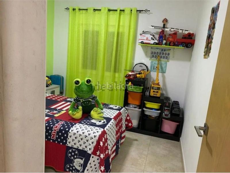 Foto 0996cbfb-3987-4c45-a9e0-f89b4a675156. Piso  plaza del querer. las colinas en San Bernabé Algeciras