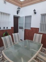 Casa adossada  Nuestra seora de la o. Casa centrica c nuestra seora de la o