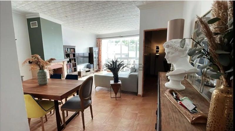 Foto 290ce741-f1cb-4cab-9763-955a9258d0cd. Piso  centrico c la fuente vieja en Centro Utrera