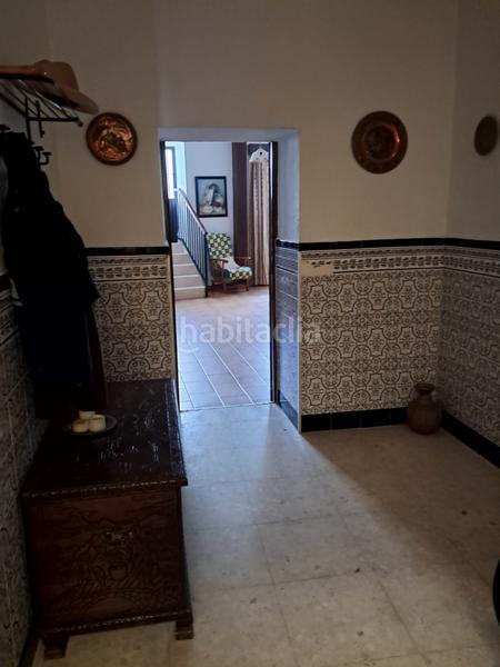 Foto 1f1fbb8d-2987-4df5-bf93-1ef7bf51de74. Casa adossada amb piscina a Bornos