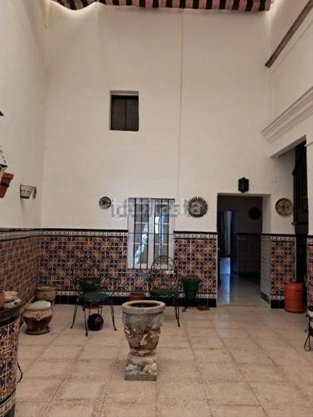 Foto 2eee5762-314e-41da-8817-800c4de12da9. Casa adossada amb piscina a Bornos