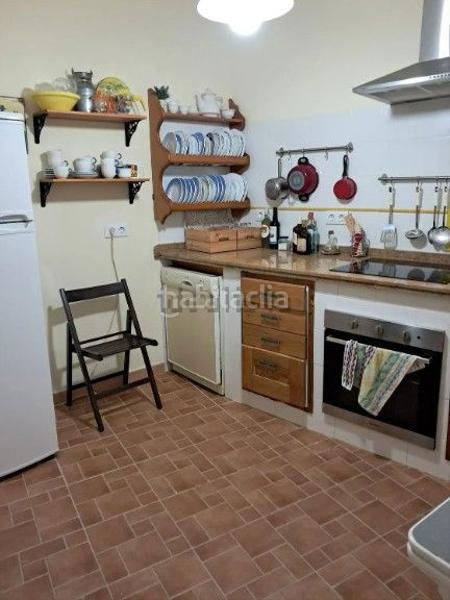 Foto 6615a29b-72da-4a70-964f-1843daecbbc5. Casa adossada amb piscina a Bornos