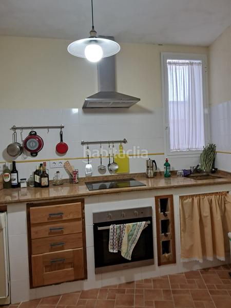 Foto e1b56105-9fad-4cb6-a165-382fd5816501. Casa adossada amb piscina a Bornos