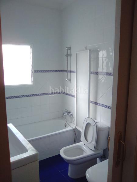Foto eee938fd-fcb5-4a44-b40a-030bcd43e539. Casa a schiera in Marchena