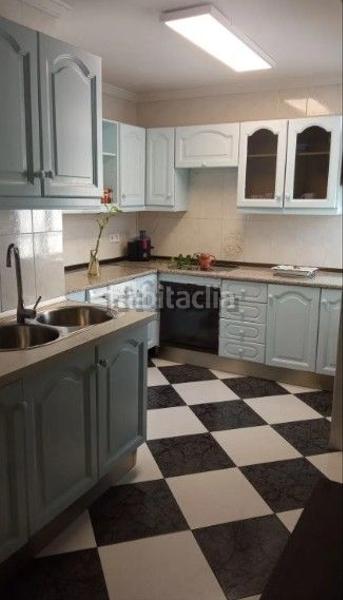 Foto 698c0b76-ca49-44bd-bb1b-c22fc174fbfd. Piso  zona jefatura de policia c juan de astorga en Dos Hermanas