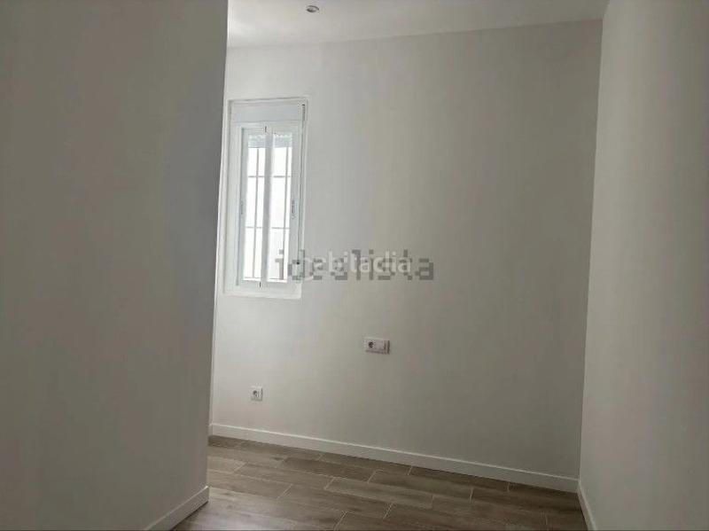 Foto 72e34daa-7b46-4f56-a361-c54cf0854c6f. Pis a V Centenario-Piletas-Capuchinos Sanlúcar de Barrameda